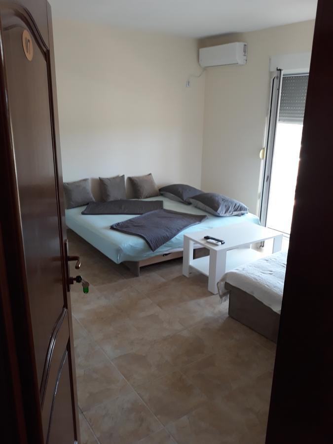 Korac Apartments อุลซิน ภายนอก รูปภาพ