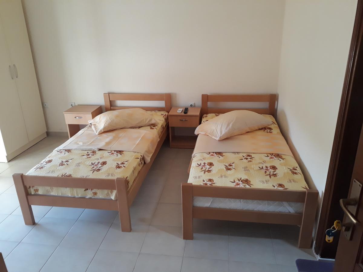 Korac Apartments อุลซิน ภายนอก รูปภาพ